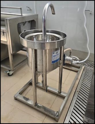 S.S. 304 Rice Washer Mfd.By BOMBAY ENGG.CO. @Mohali, Punjab.